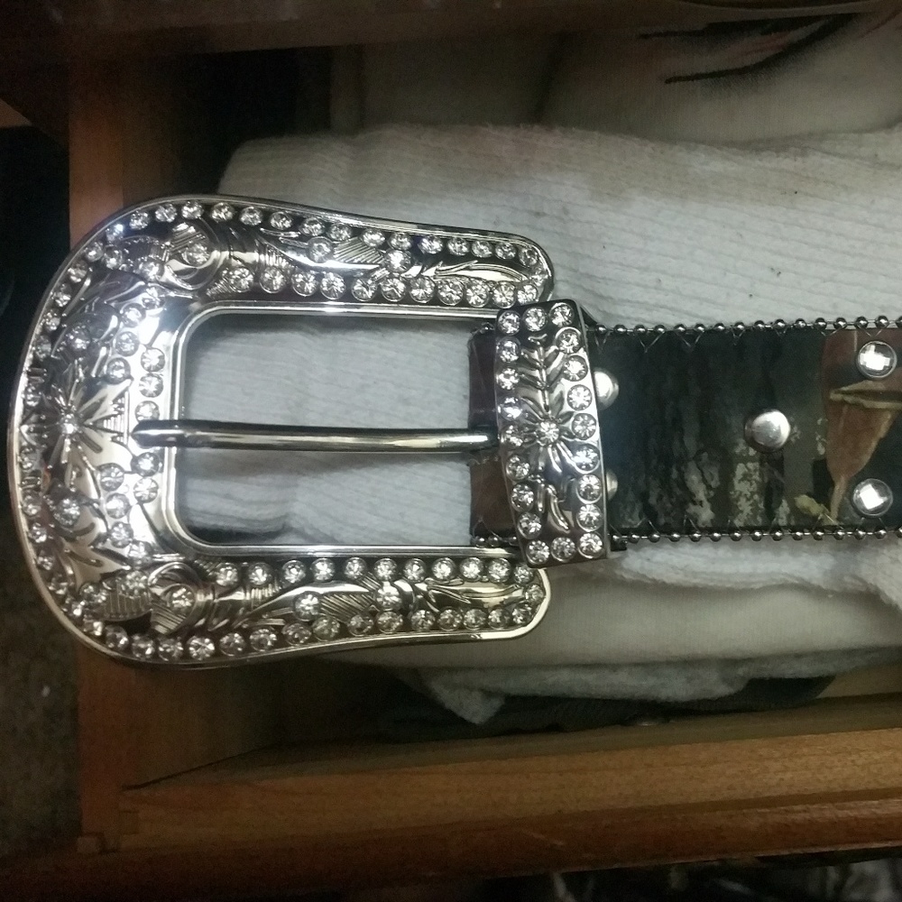 BLAZIN ROXX CAMO PRINT CRYSTAL STUDDED BELT